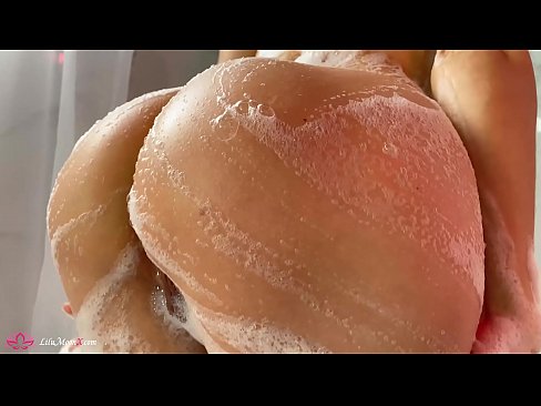 ❤️ Morena se masturba el coño con un vibrador hasta alcanzar un intenso orgasmo en la ducha Porno en es.hentaiteca.ru ❌️